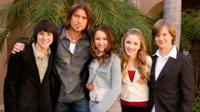 Hannah Montana Cast-Where Are They Now- Miley Cyrus Emily Osment Mitchel Musso and More