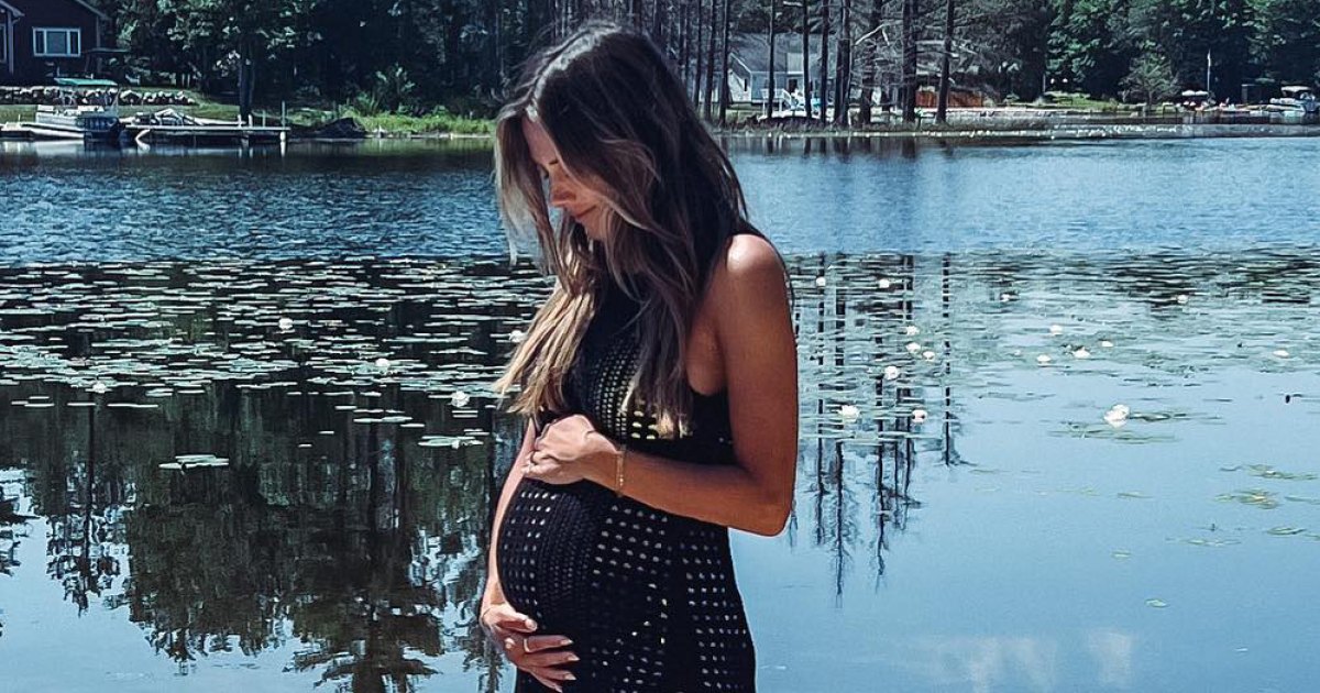 Jana Kramer Details Surprising Pregnancy Cravings and Nausea Aids Jana Kramer Details Surprising Pregnancy Cravings and Nausea Aids