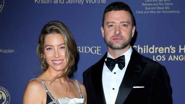 Jessica Biel Gets Surprise Visit From Justin Timberlake During Ab Workout That Was My Man 323
