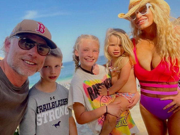 Jessica Simpson Says Her Kids ‘Don’t Even Understand’ Why Her Weight Gets Criticized