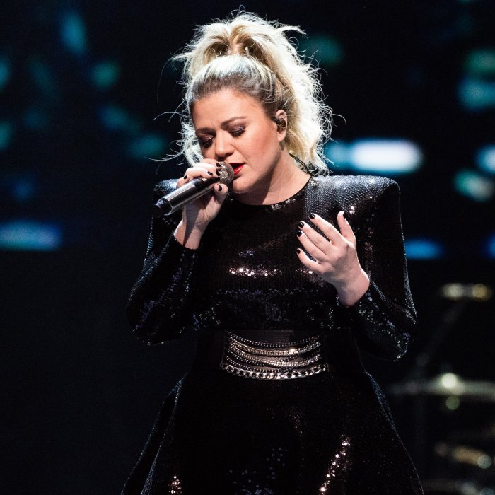 Kelly Clarkson Changes 'Piece by Piece' Lyrics After Brandon Blackstock Divorce to Make a Self-Empowerment Anthem