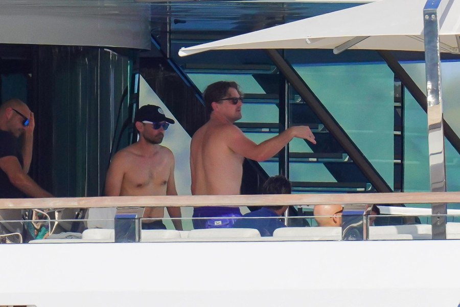 Leonardo DiCaprio and Tobey Maguire s Epic Bromance Over the Years Costars Yacht Buddies and More 332