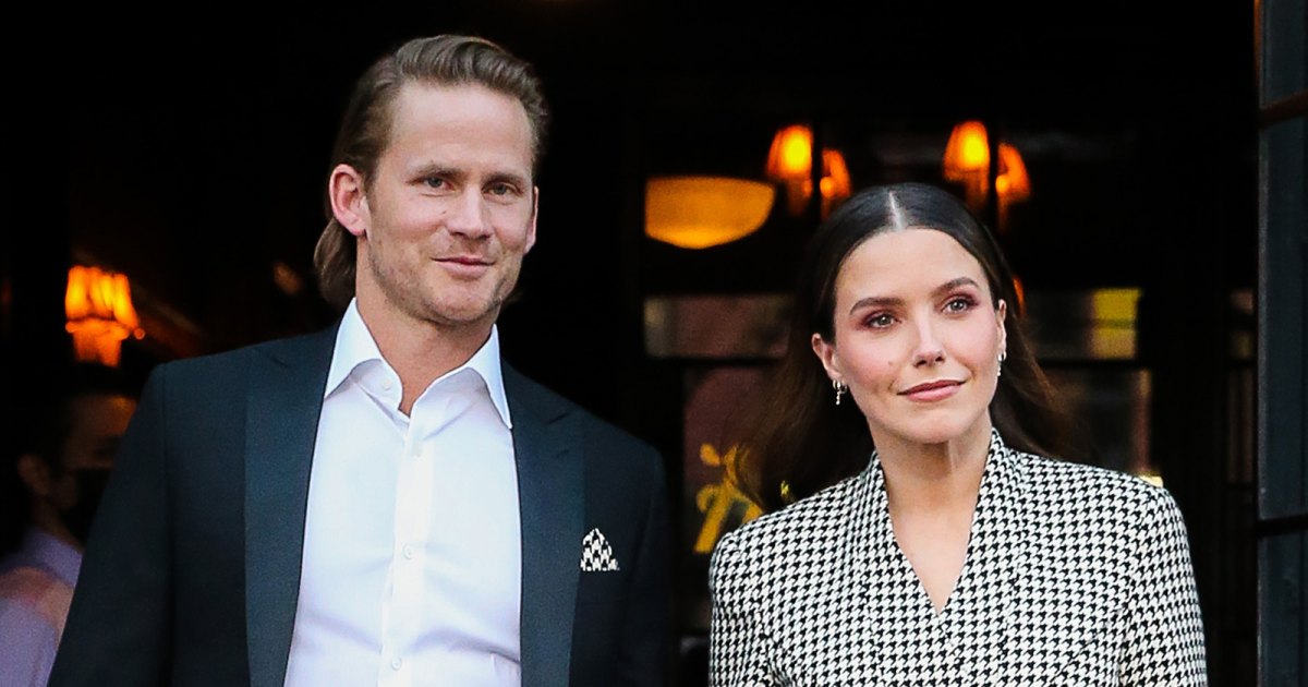Sophia Bush, Grant Hughes Separated Days After 1st Wedding Anniversary Sophia Bush, Grant Hughes Separated Days After 1st Wedding Anniversary