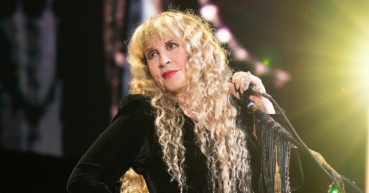 Stevie Nicks: 'Daisy Jones & The Six' Was Like “Watching My Own Story” –  The Hollywood Reporter