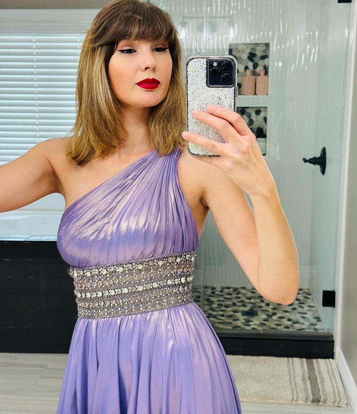 Taylor Swift Look-Alike Ashley Leechin Says It Was a Prank After Getting Backlash for Posing as Singer 289