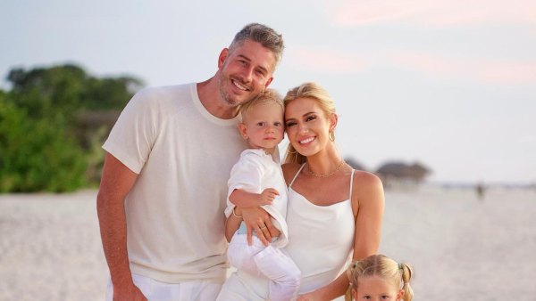 Why Arie and Lauren Luyendyk Jr. Renewed Their Vows Didn t Worry About Reality TV Curse 331