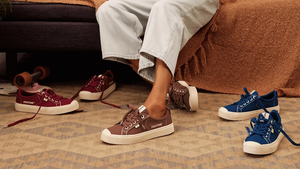 Cariuma fall shades
