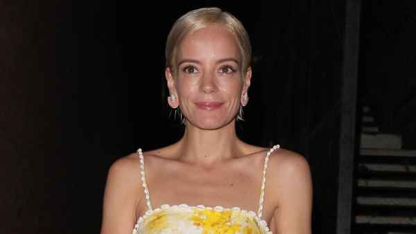 lily-allen-yellow-mini-dress