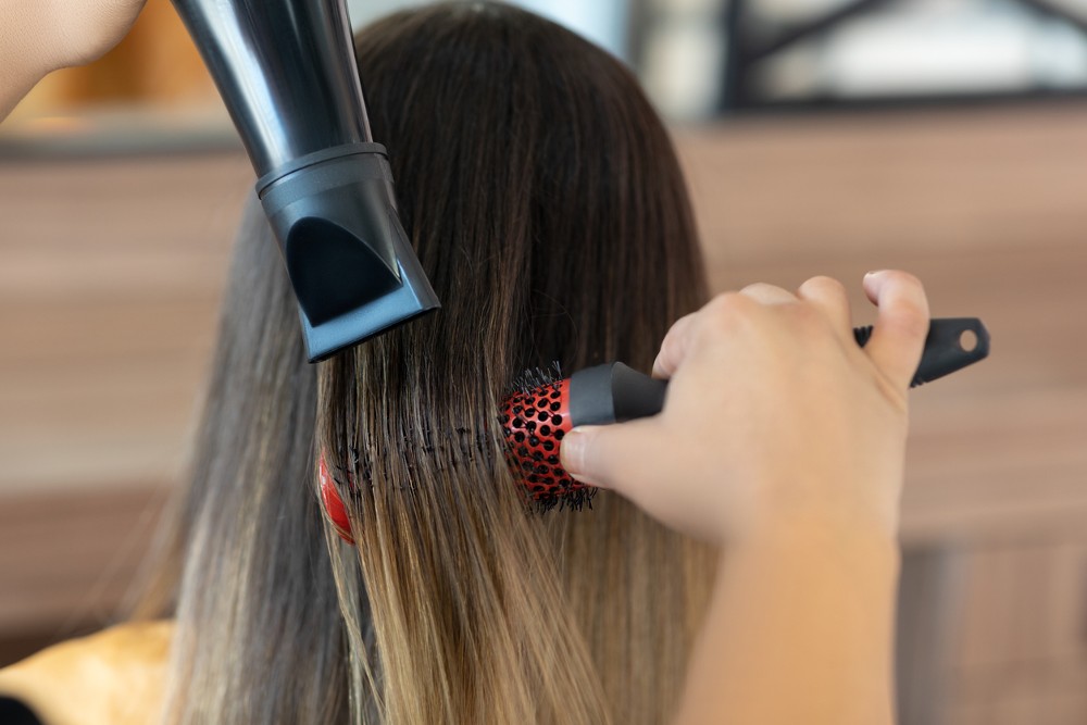 The Best Round Hair Brushes And How To Use Them