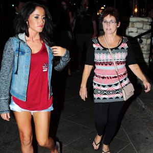 spl1113063_018 Teen Mom 2 Alum Jenelle Evans Mom Barbara Argue Over Jace s Therapy Meds After His Disappearance 379