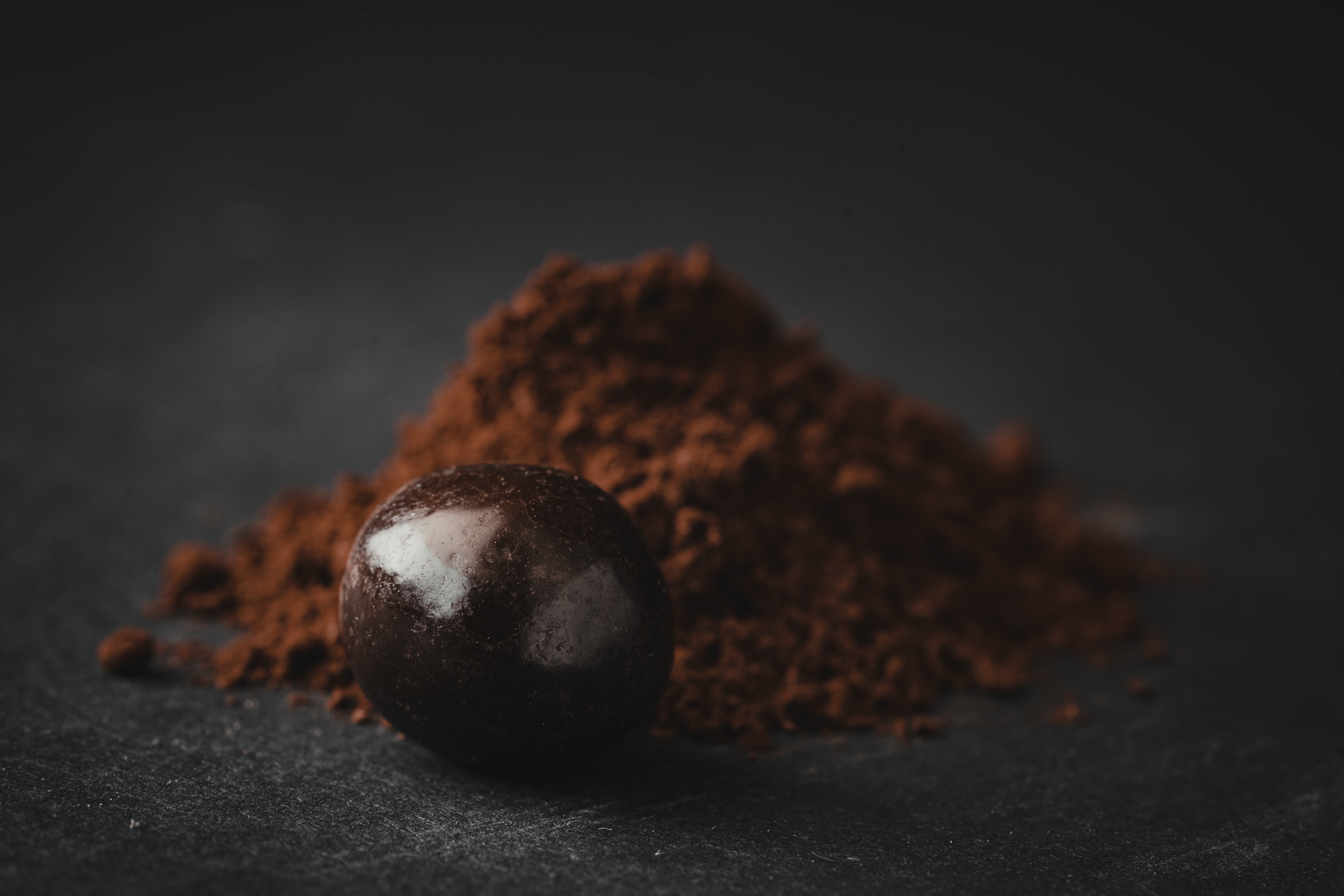 Cacao Powder Benefits (Plus 5 Products We Love)