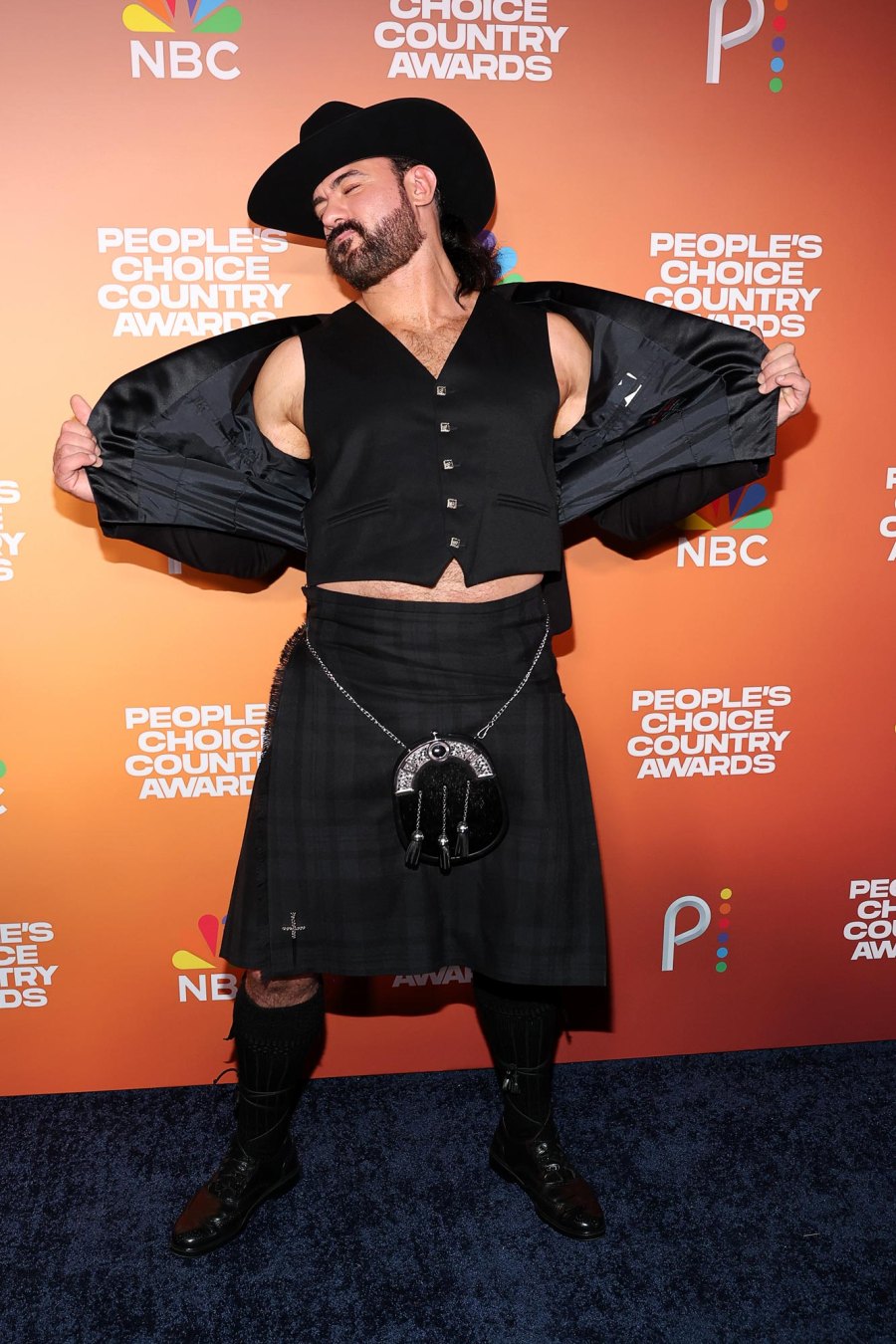 2023 People s Choice Country Awards Red Carpet Arrivals 040 Drew McIntyre