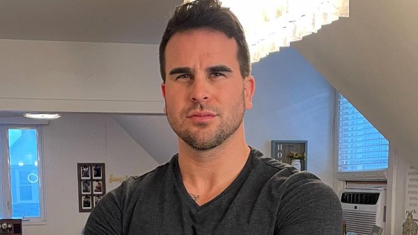 Bachelorette Alum Josh Seiter Checks into Mental Health Facility After Alleged Death Announcement 474