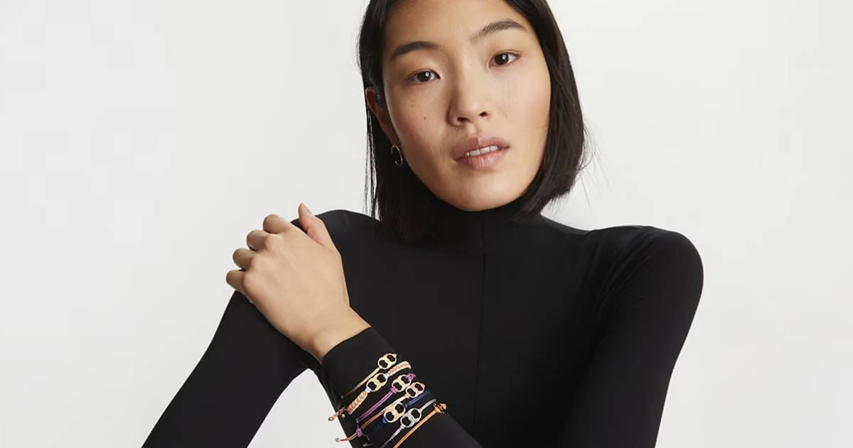 5 Must-Have Pieces From the Tory Burch Embrace Ambition Collection 5 Must-Have Pieces From the Tory Burch Embrace Ambition Collection