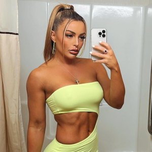 Former WWE Star Mandy Rose Is Happy to Have Financial Freedom After Joining OnlyFans 450