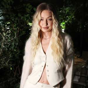 Gigi Hadid in Cozy Outfit