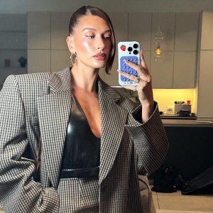 Hailey Bieber Is Hot AF in NYFW Outfit