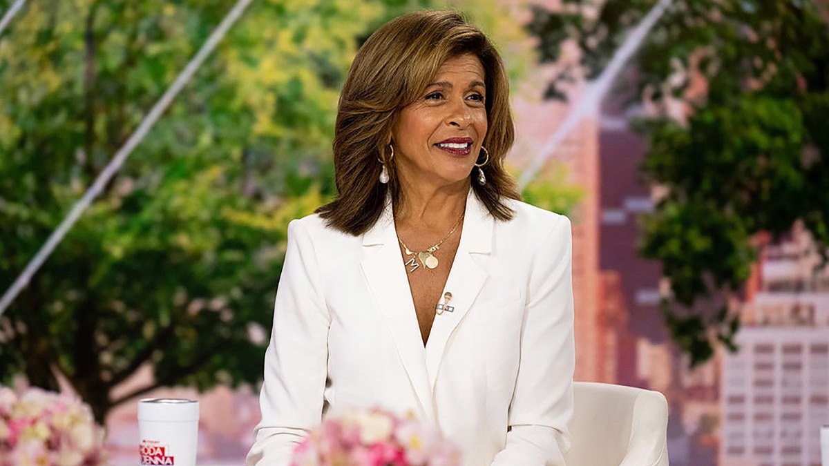 Hoda Kotb Exits the Today Show Early to Take Daughters to School Can I Leave Right Now