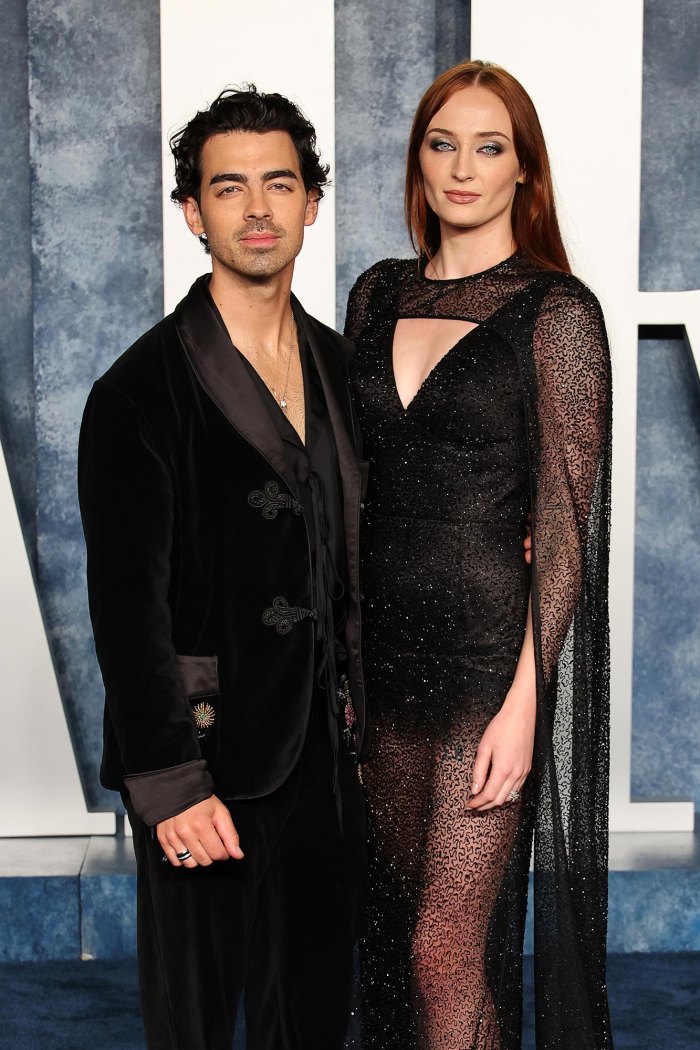 Joe Jonas and Sophie Turner's marriage struggled for a time before the split. 306