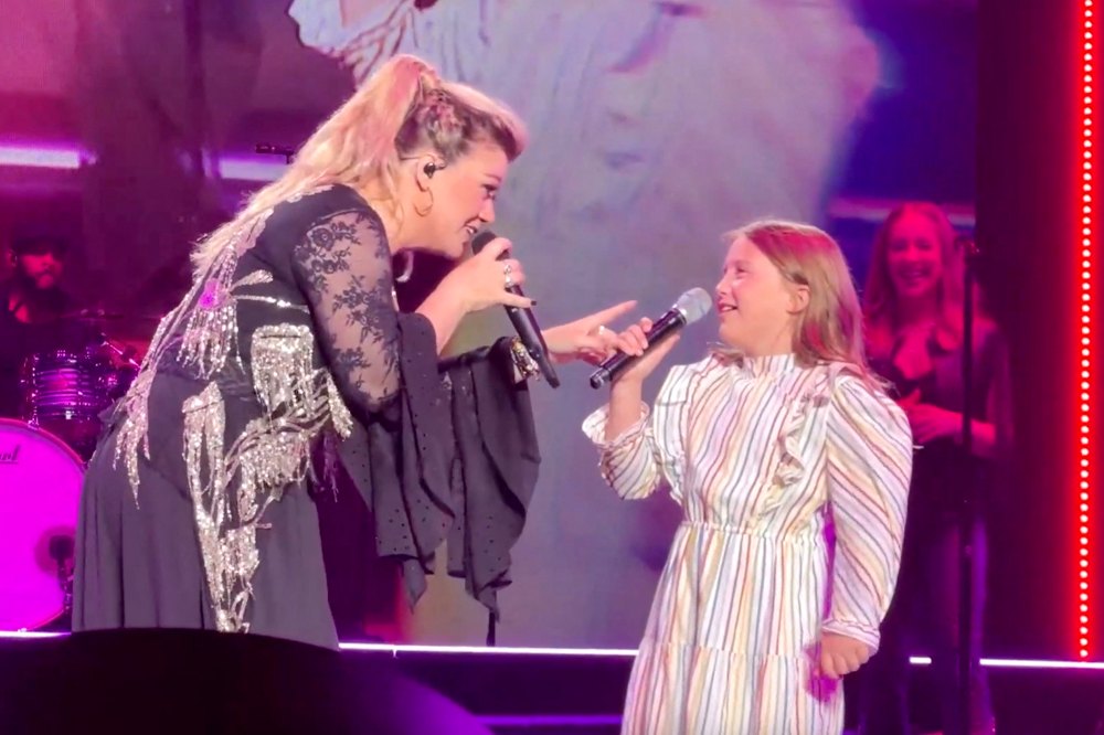 Kelly Clarkson’s Daughter Is Featured on New Song ‘You Don't Make Me Cry’