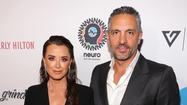 Mauricio Umansky Backtracks on Kyle Richards Marriage Comments Says They Are Currently Separated 327