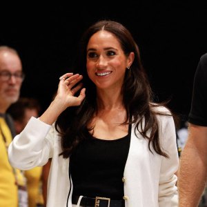 Meghan Markle Hasn t Been Wearing Her Engagement Ring From Prince Harry — But There s a Good Reason 257 260