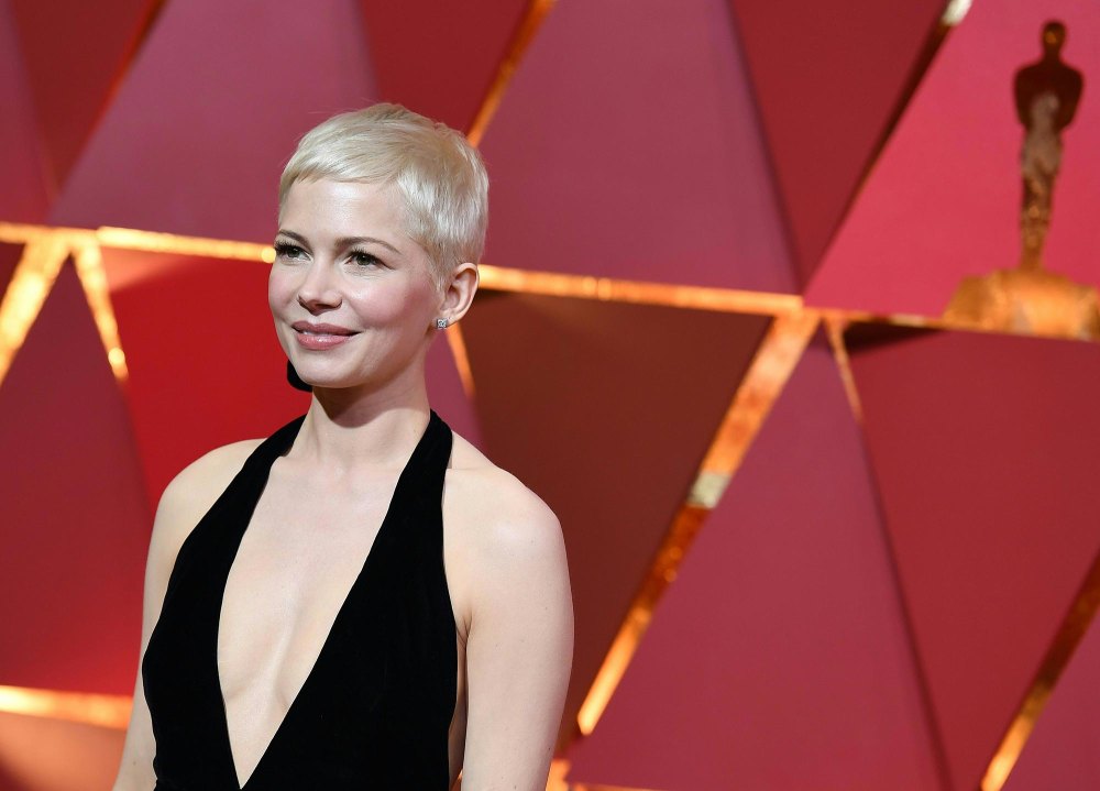 Michelle Williams Is an Inspiration for Any Woman Who's Trying to Grow Out  Short Hair