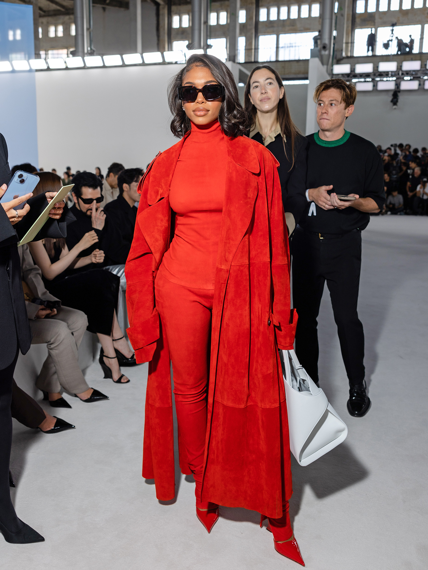 Milan Fashion Week: Red and a Surprise Appearance by Ye Generate Buzz - The  New York Times