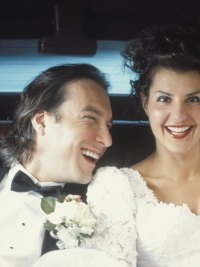 Nia Vardalos and John Corbett in 'My Big Fat Greek Wedding.'