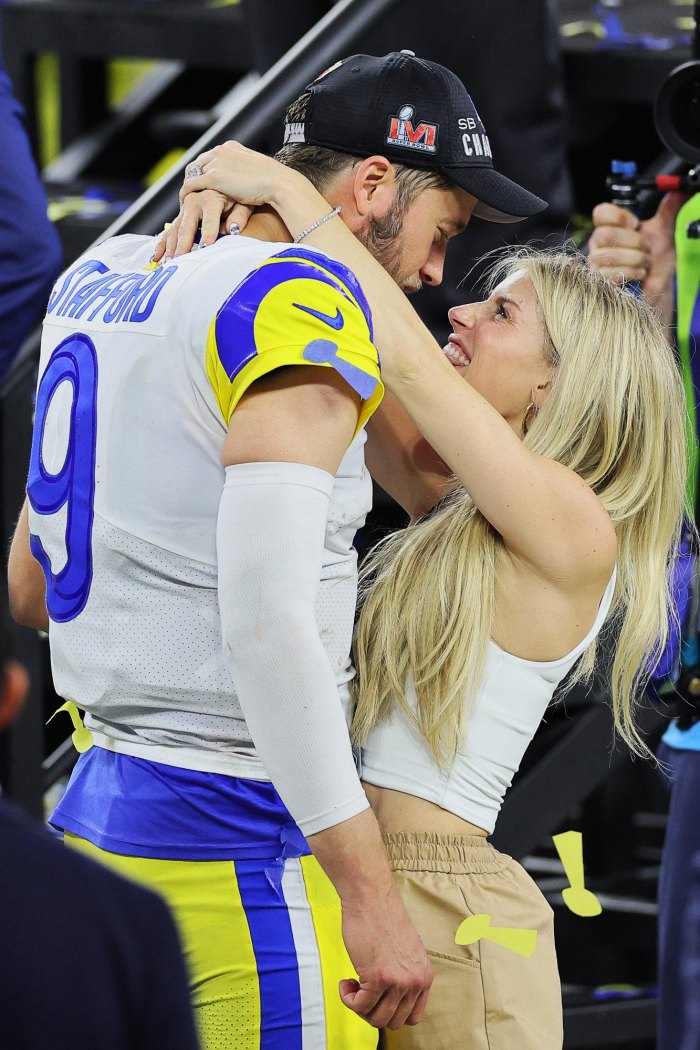 Rams QB Matthew Stafford Reacts to Wife Kelly s Comments About Team Dynamics I m Not Too Worried 257