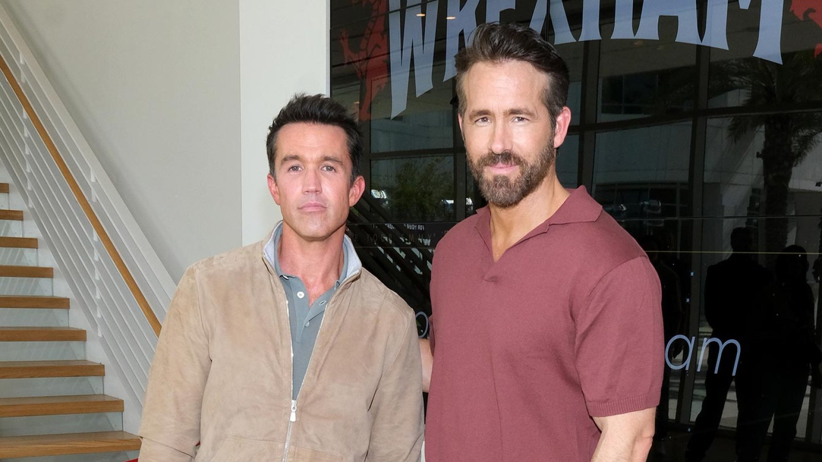 Ryan Reynolds, Rob McElhenney Cause 'Chaos' on 'Welcome to Wrexham ...
