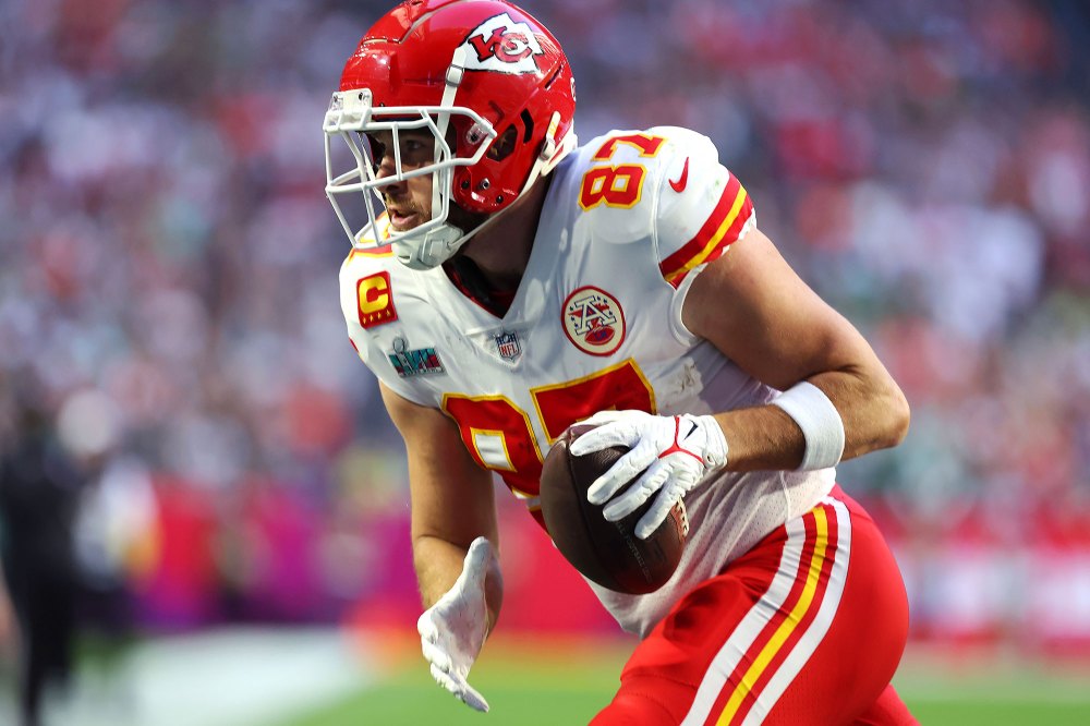 Swiftie Guide to Travis Kelce Everything to Know 2