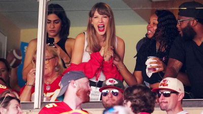 Swiftie Guide to Travis Kelce Everything to Know Taylor Swift Cheering