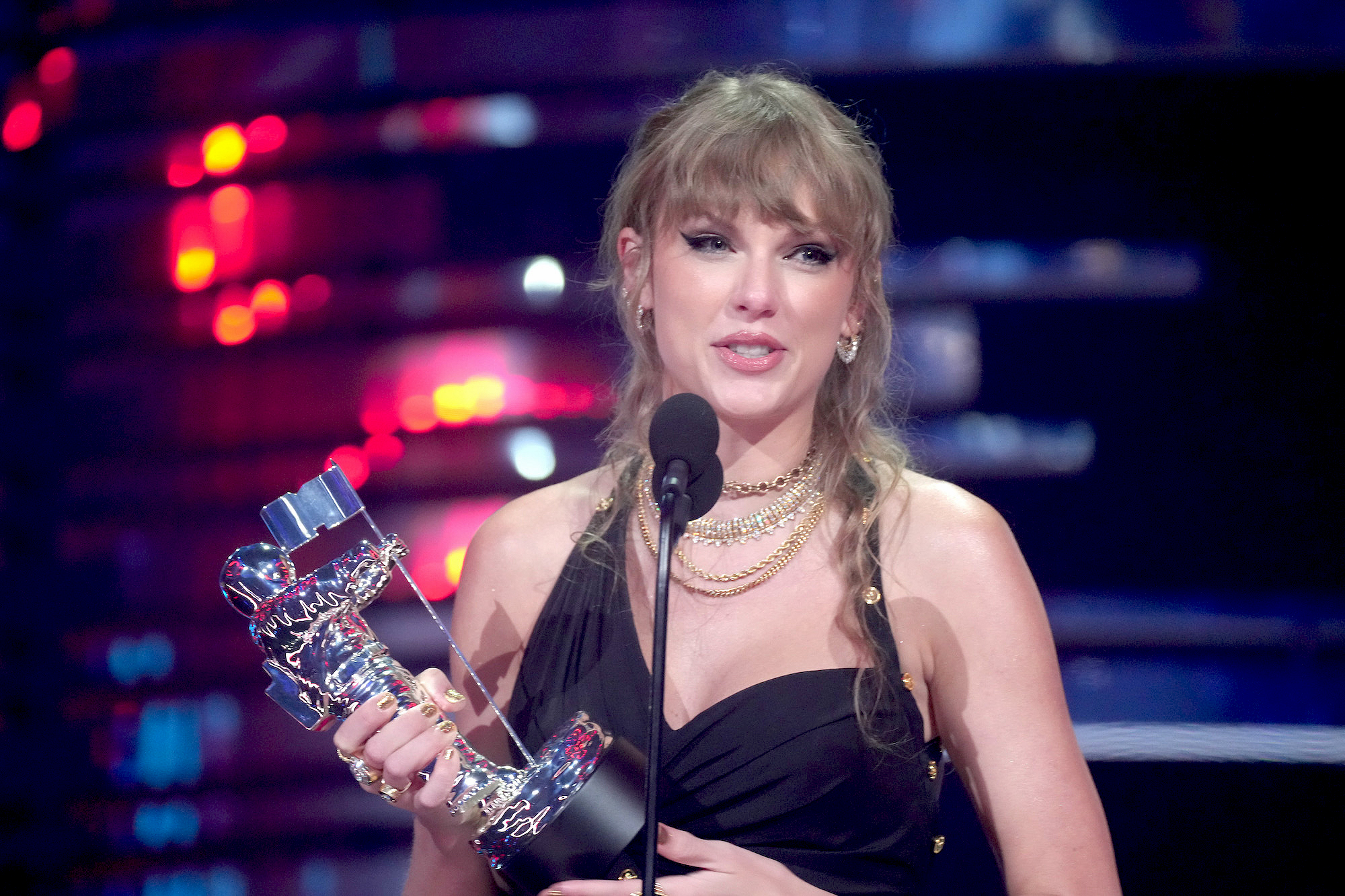 Taylor Swift Calls Song of the Year Win 'Validating' at 2023 VMAs