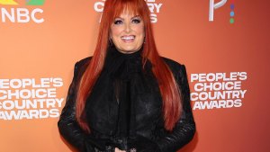 Wynonna Judd Honors Late Mom Naomi in Country Champion Award Speech at People s Choice Country Awards 101