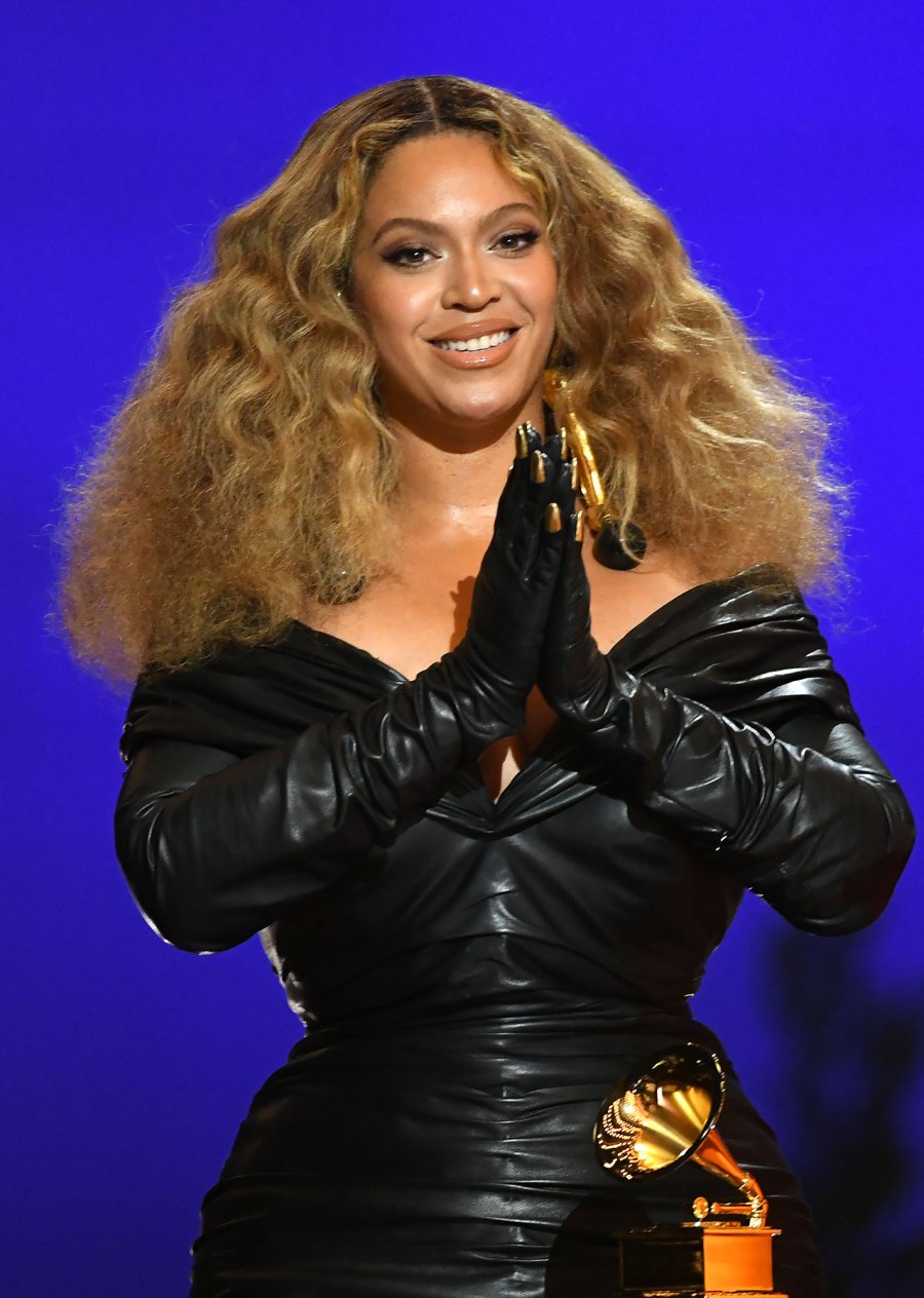 2021 Beyonce Epic Hair Evolution Through the Years Gallery
