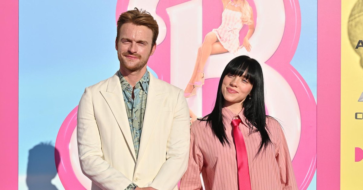 Billie Eilish and Finneas’ Dad ‘Wants to Be Useful,’ Joined Their Tour Crew Billie Eilish and Finneas’ Dad ‘Wants to Be Useful,’ Joined Their Tour Crew