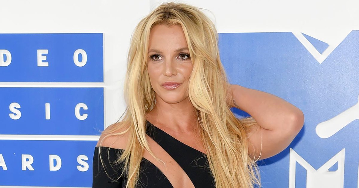 Britney Spears Reveals in Memoir Her ‘Drug of Choice’ Was Adderall Britney Spears Reveals in Memoir Her ‘Drug of Choice’ Was Adderall