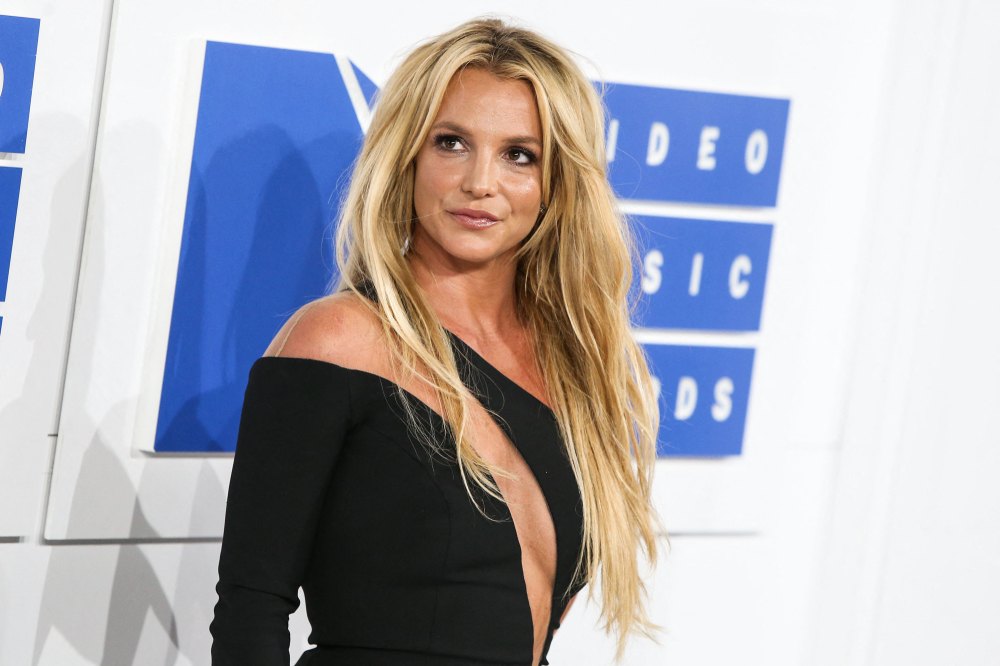 Britney Spears Seemingly Sends Warning Ahead of Memoir Release