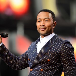 Celebrities Who Took a Break From Social Media 747