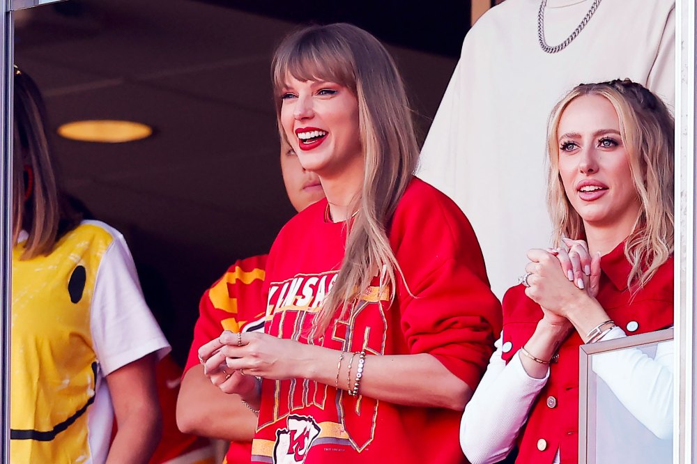Chiefs Coach Andy Reid Says Taylor Swift Can Stay All She Wants Amid Travis Kelce Romance 3