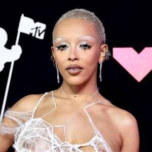 Doja Cat Responds to Backlash Over Her Wearing a T-Shirt Featuring an Alt-Right Comedian JB