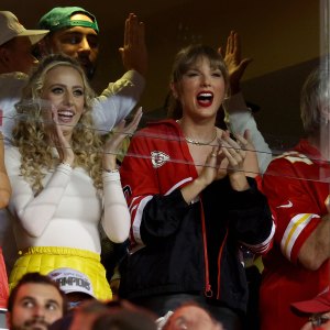 Denver Broncos v Kansas City Chiefs, Taylor Swift and Brittany Mahomes
