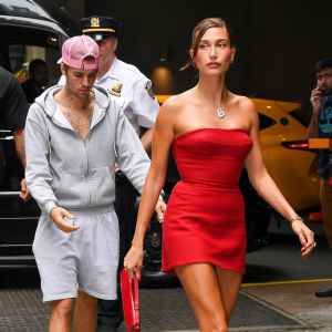 Hailey Bieber Finally Addresses Why Justin Always Dresses Down For Events 365