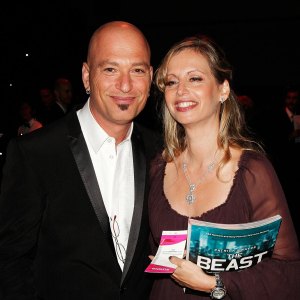 Howie Mandel Says Wife Terry s Ultimatum Helped Him Get Help for His OCD 342