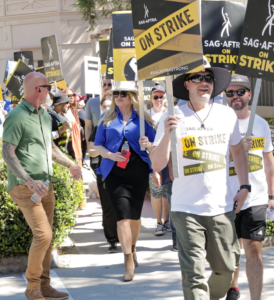 Jennifer Coolidge Steps Out on the SAG-AFTRA Strike Picket Line