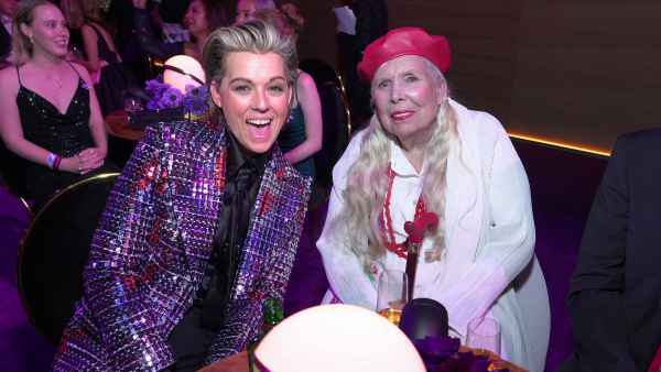 Joni Mitchell Joins Brandi Carlile for Another Surprise Performance