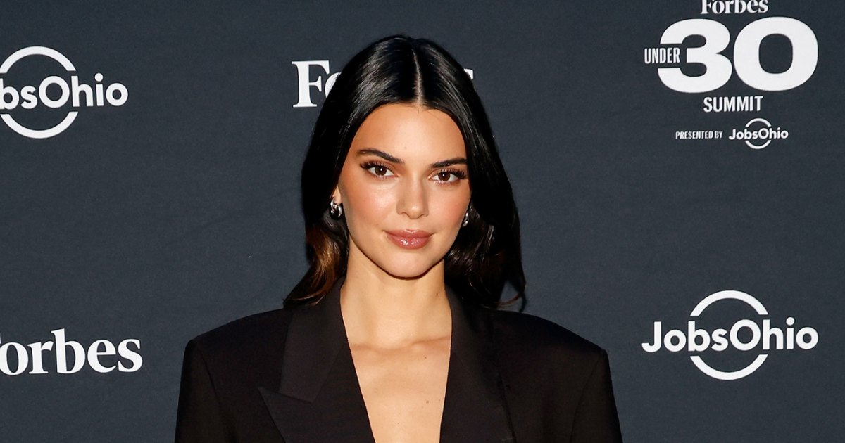 Kendall Jenner Goes Topless Under Modest Skirt Suit at Forbes Summit Kendall Jenner Goes Topless Under Modest Skirt Suit at Forbes Summit