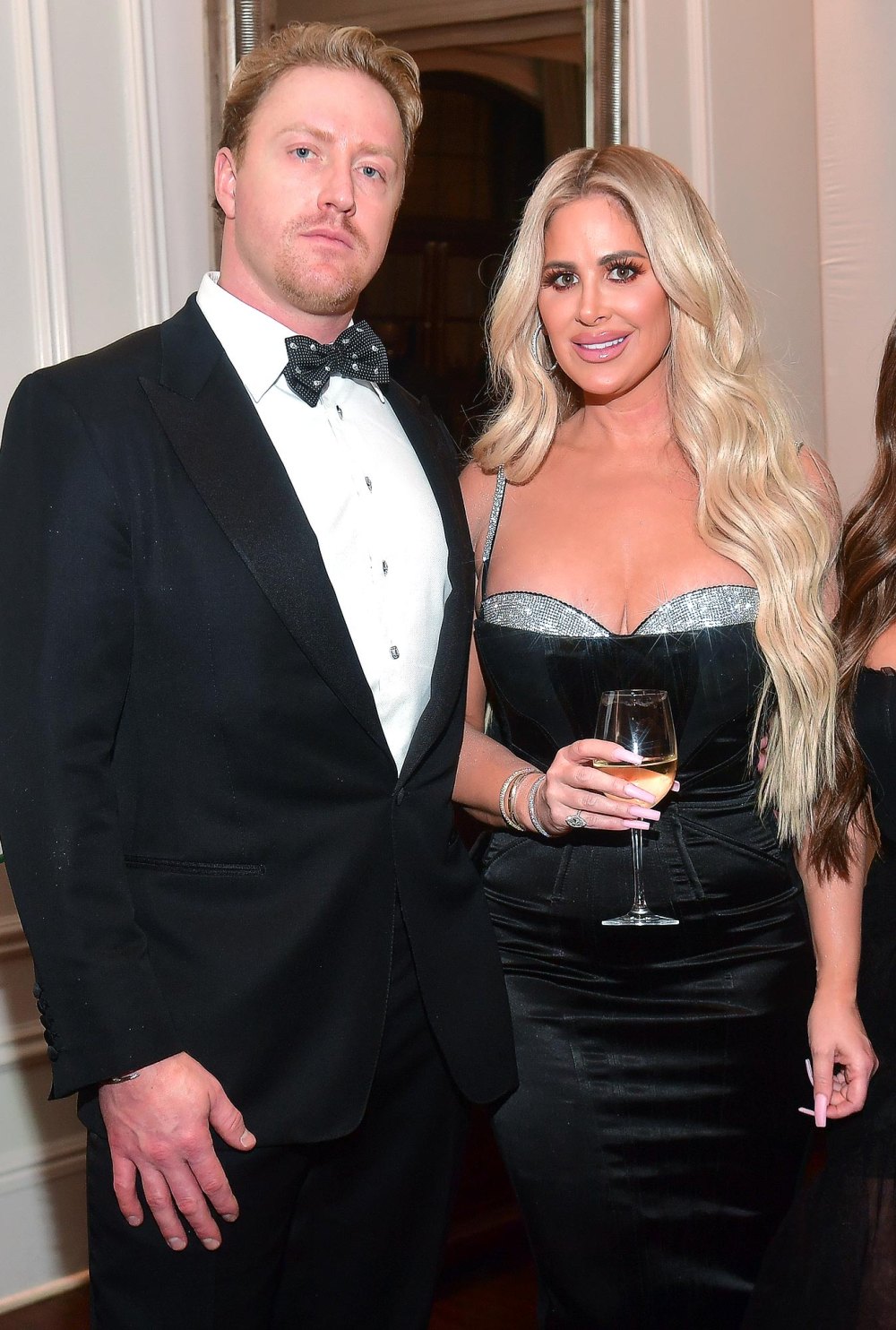 Kim Zolciak and Kroy Biermann Have to Pay Nearly $230K to the Bank After Failing to File a Response 566