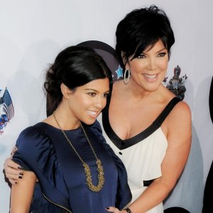 Kourtney Kardashian s Best Baby Bump Moments 729